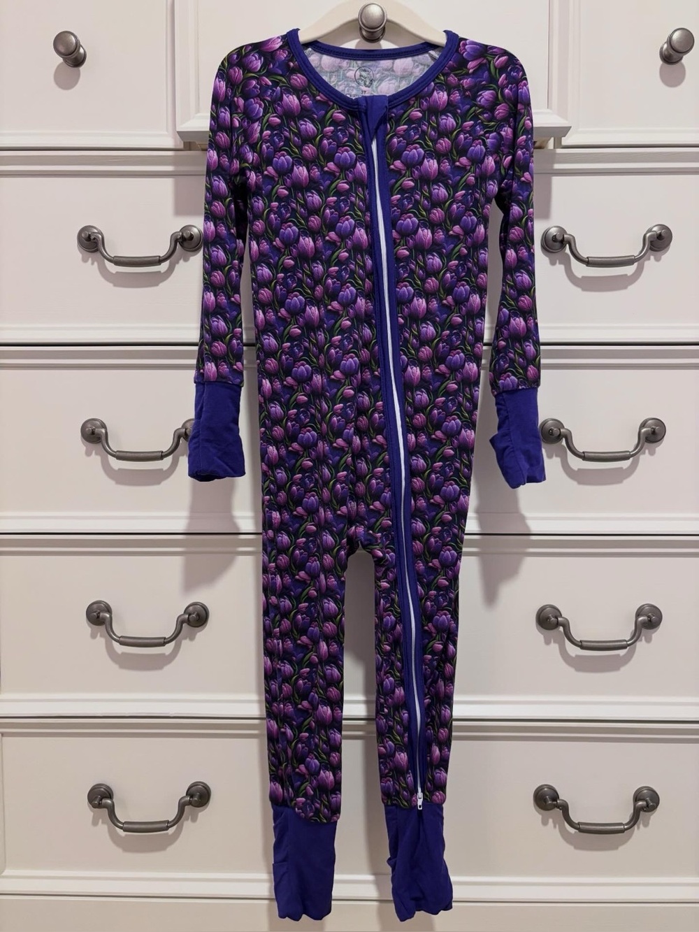 EUC Bailey Boys Purple Tulip Tulips Bamboo Convertible Zip Sleeper Size 3T